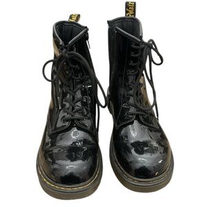 Dr. Martens Black Patent Leather Boots woman sz 7